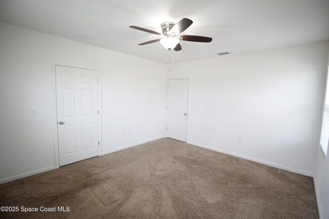 Building Photo - 3959 Alligator Flag Cir