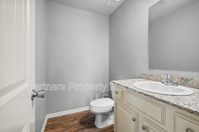 Building Photo - 1256 N Sicily Ln