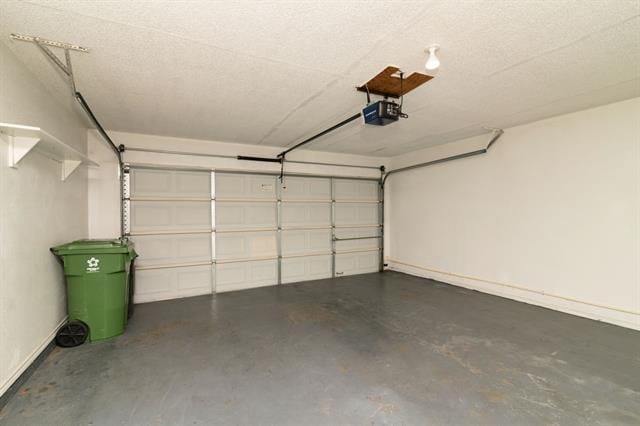 Building Photo - 6631 Parkview Ln