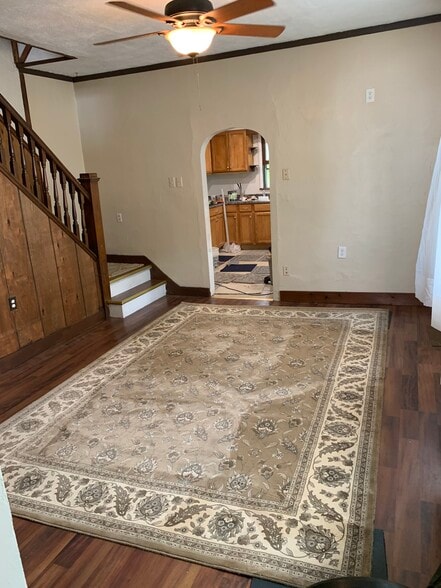 dining rm pic #2 - 437 2nd St