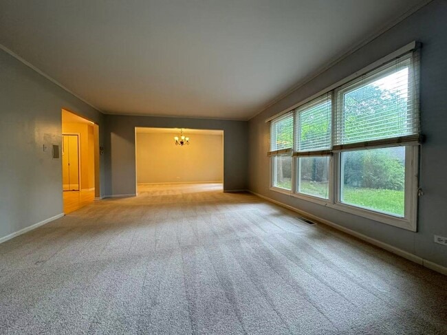 Building Photo - 4805 Greenwich Ct