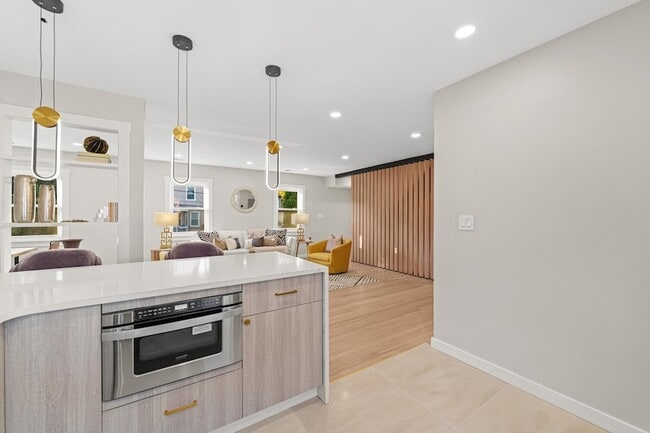 Building Photo - 312 Garfield Ave