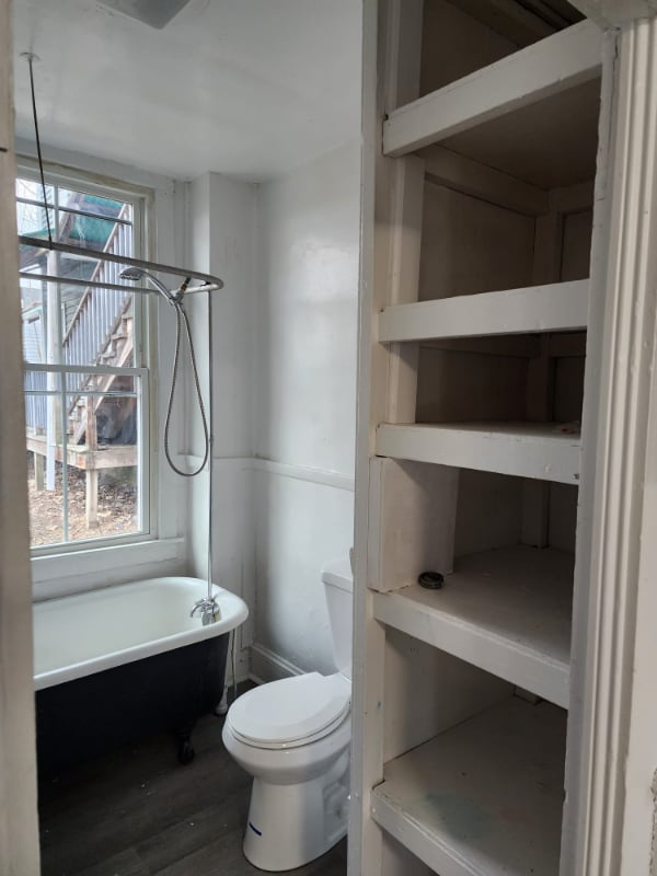 Building Photo - 16 3rd St