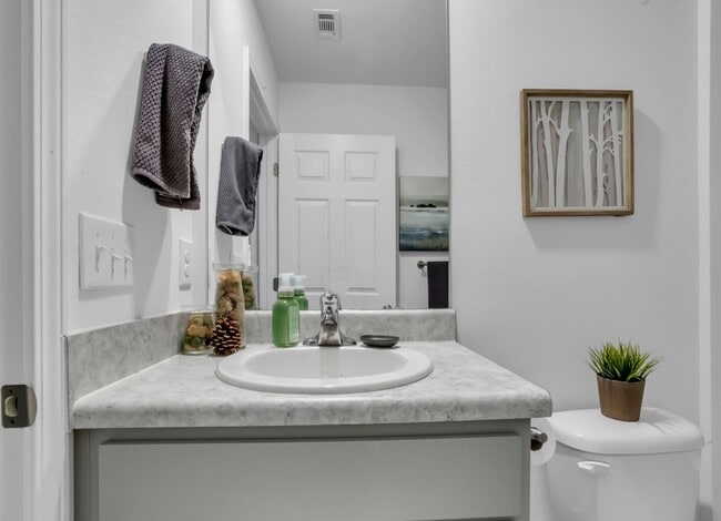 Building Photo - 1644 Addies Way