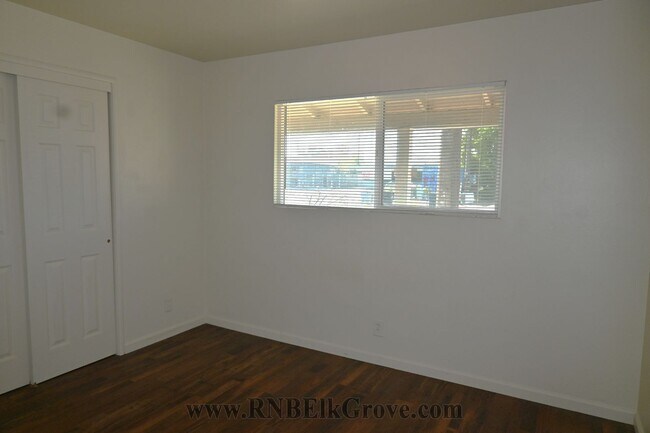 Building Photo - 6903 Fruitridge Rd