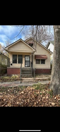 Building Photo - 2 bedroom/ 1 bathroom Detroit's Westside Home