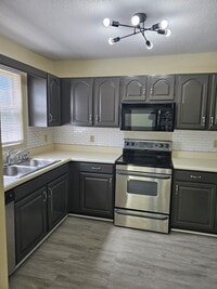 Building Photo - 109 Arcadia Ln