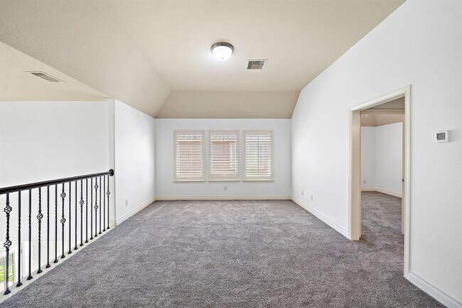 Building Photo - 28915 Crested Butte Dr