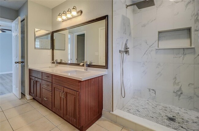 Building Photo - 6265 Ashbury Palms Dr