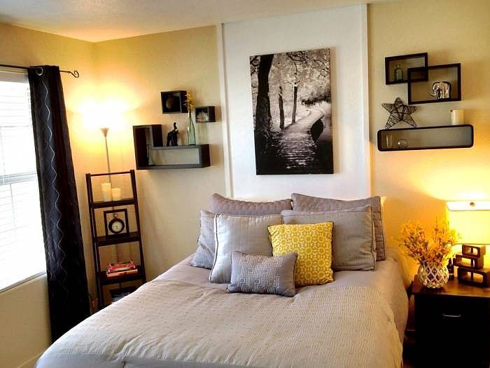 2nd bedroom - 9876 Martin Luther King Junior Boulevard