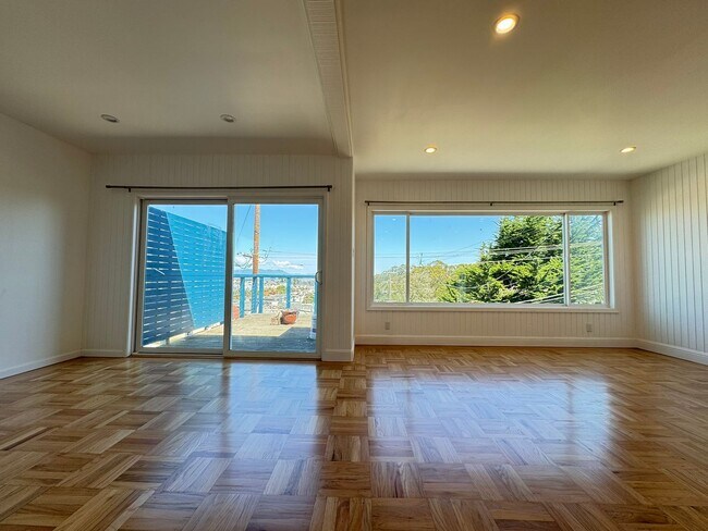 Building Photo - 14 Ocean Grove Ave