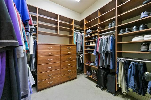 Building Photo - 6719 Springwood Ln