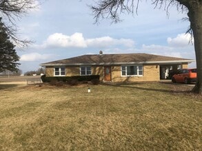 Building Photo - 9937 N 1250 East Rd