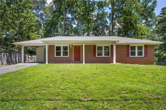 Primary Photo - 2416 Lakewood Dr NW