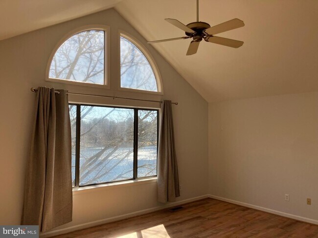 Building Photo - 11152 Harbor Ct