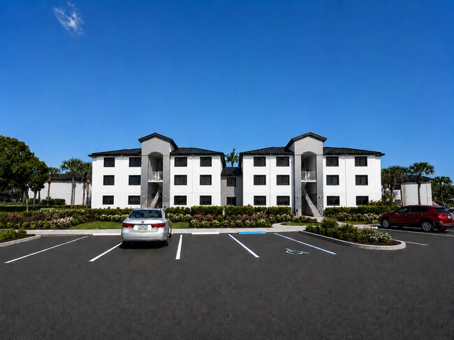 Building Photo - 3690 N 56th Ave