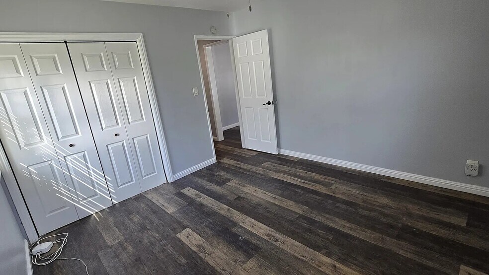 Building Photo - 10603 Bramblebush Ave