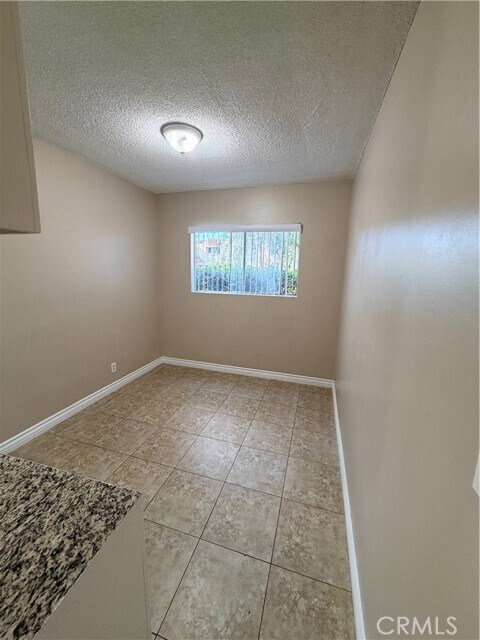 Building Photo - 888 N Palm Ave