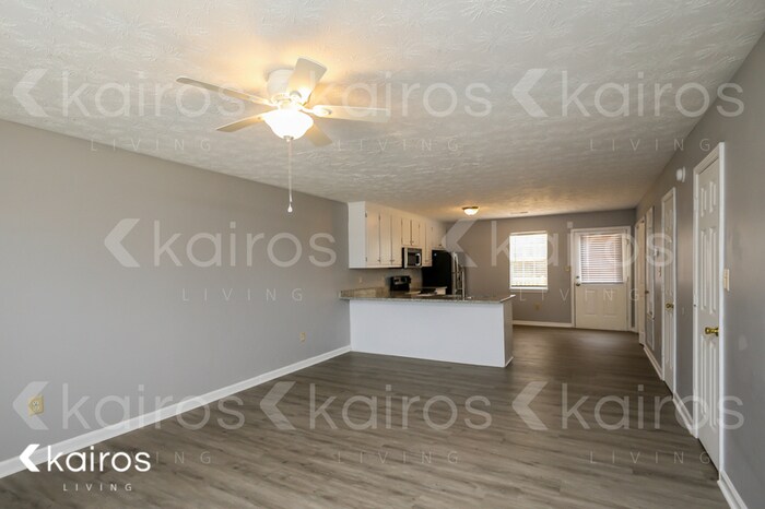 Building Photo - 105 Fawn Dr
