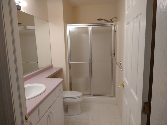 Building Photo - 2852 Chaseway Ct