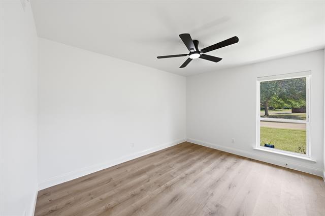 Building Photo - 7765 El Pensador Dr