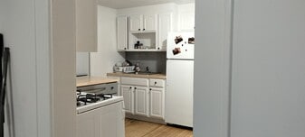 Building Photo - 39 Nordhoff Pl