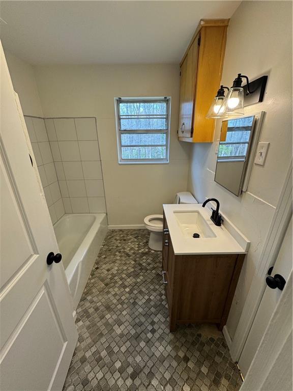 Building Photo - 276 Camp Glisson Rd