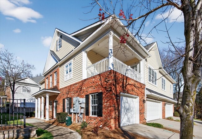 Building Photo - 15208 Loire Valley St