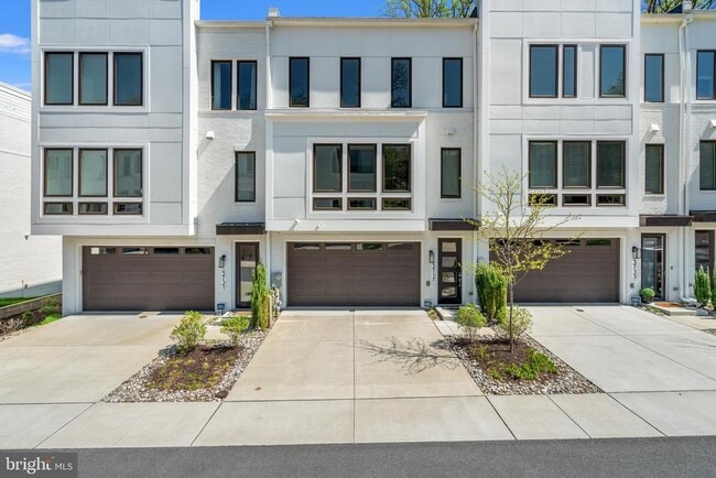 Building Photo - 3717 Glenmoor Reserve Ln