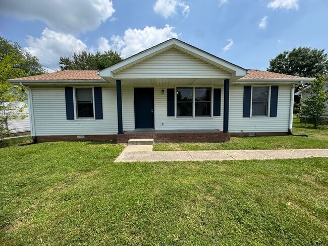Primary Photo - Single Family Home in Clarksville