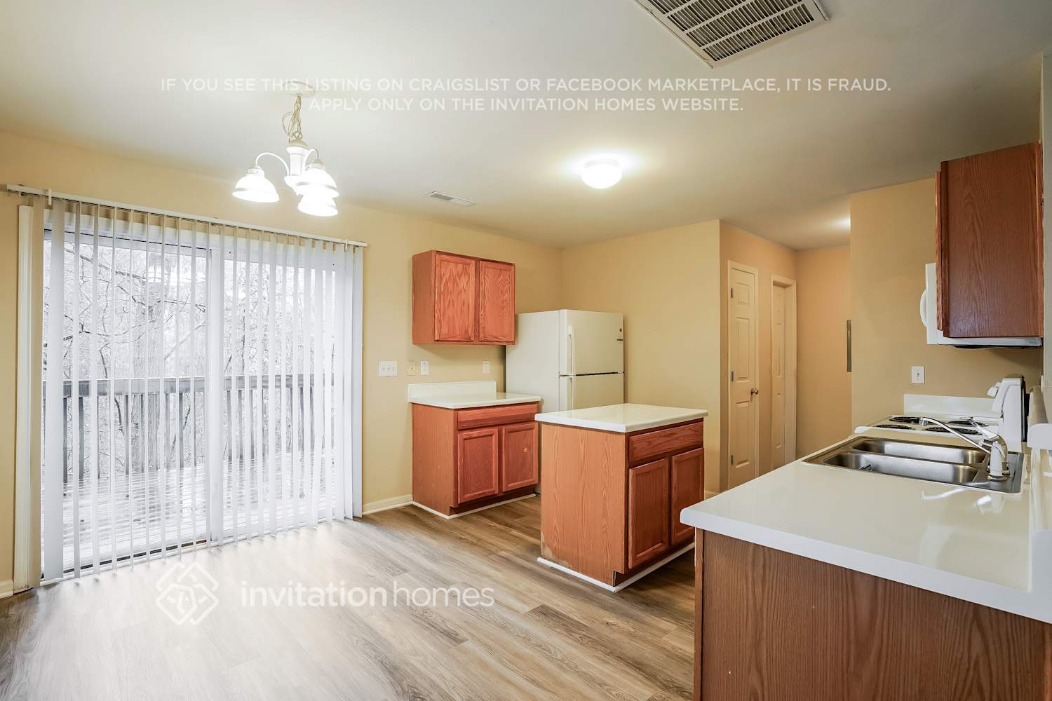 Building Photo - 511 Lodestone Dr