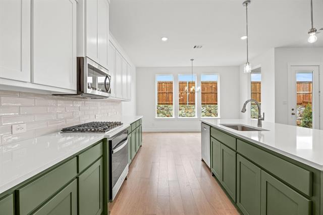 Building Photo - 304 Chestnut St