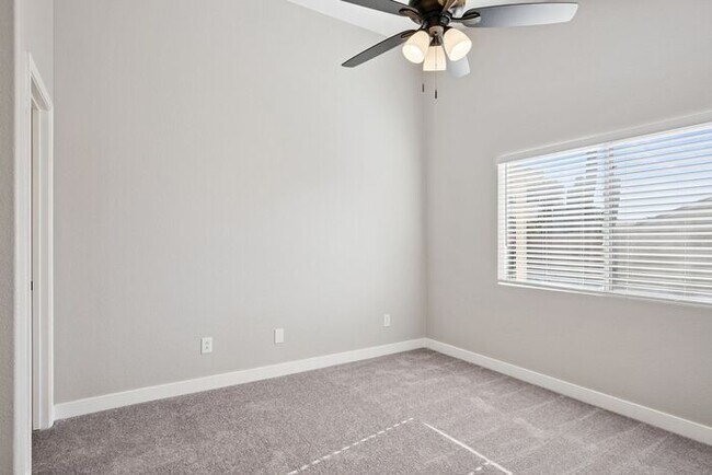 Building Photo - 11545 E Contessa St