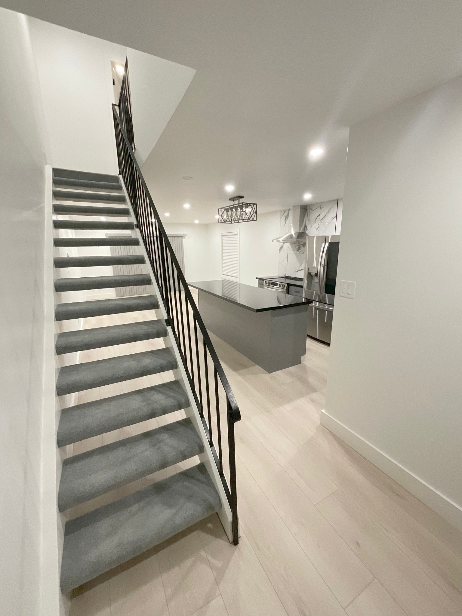 Building Photo - 603 Woodside Way