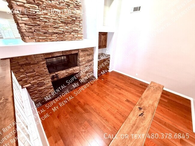 Building Photo - 8601 E Irish Hunter Trail