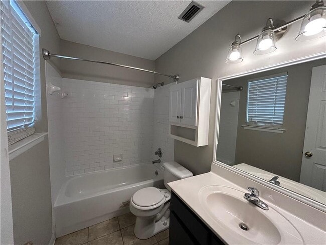 Building Photo - 5710 5th St