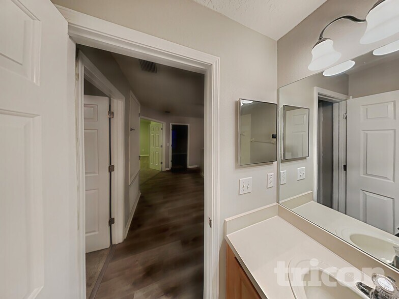 Building Photo - 11348 Callaway Pond Dr