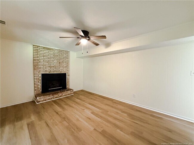 Building Photo - 7104 Tilton Ct