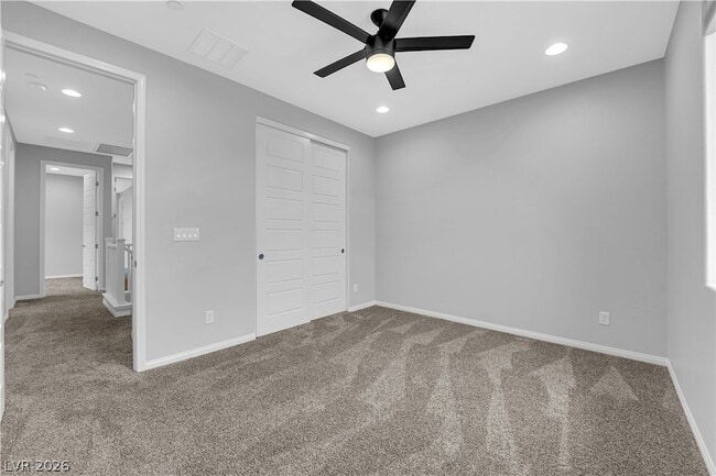 Building Photo - 11665 Redwood Mountain Ave