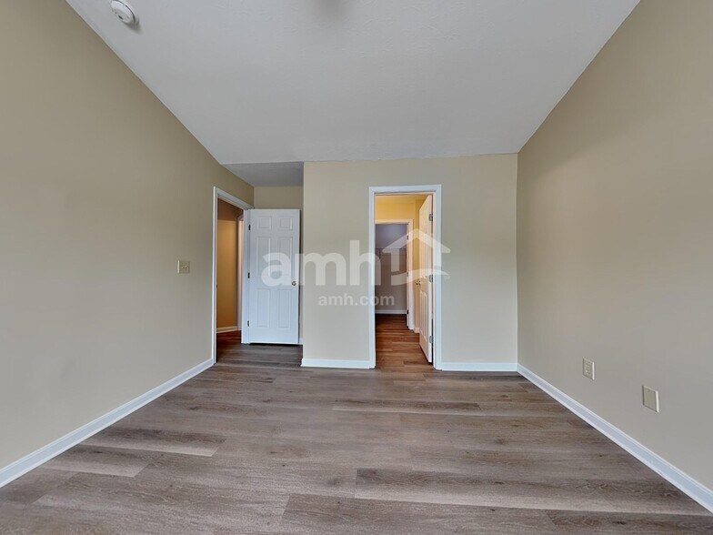 Building Photo - 3078 Cattail Cove Ln