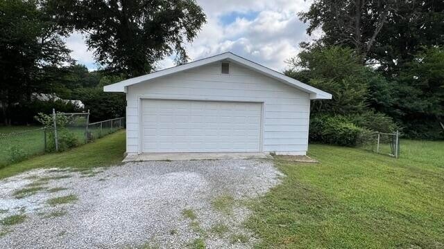 Building Photo - 5325 Marion Ave