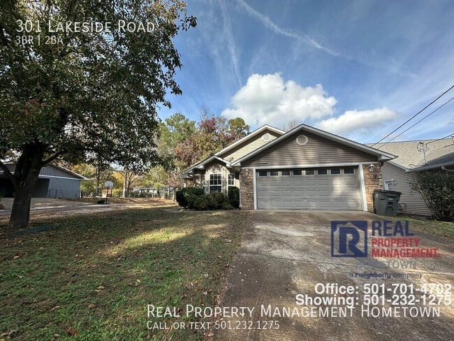 Primary Photo - 301 Lakeside Rd