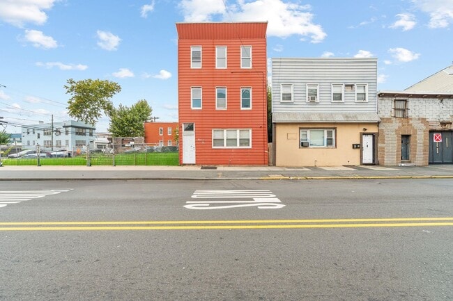 Building Photo - 91 Ocean Ave