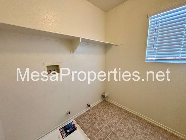 Building Photo - 13593 Hemingway Dr