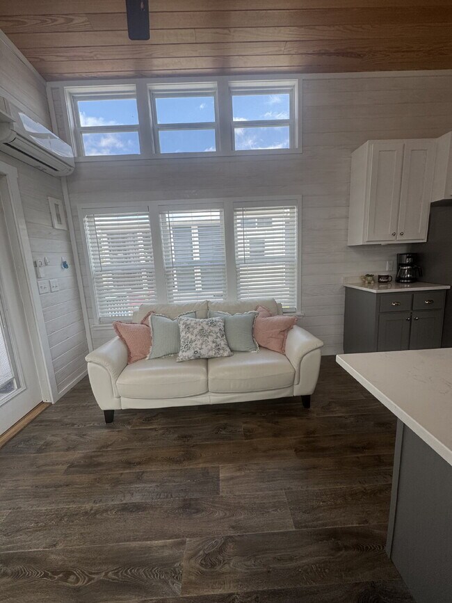 Building Photo - Tiny home at the Hamlet in Simple Living