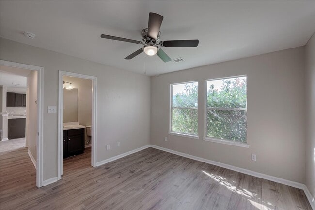 Building Photo - 14087 Running Bear Dr