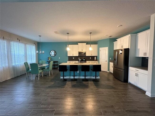 Building Photo - 4693 Fairy Tale Cir