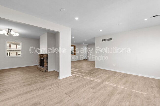 Building Photo - 1503 Wexford Ave