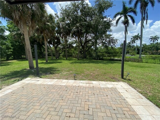 Building Photo - 126 Brooks Rd
