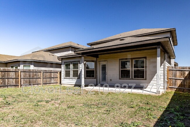 Building Photo - 9510 Fls Cyn Blvd
